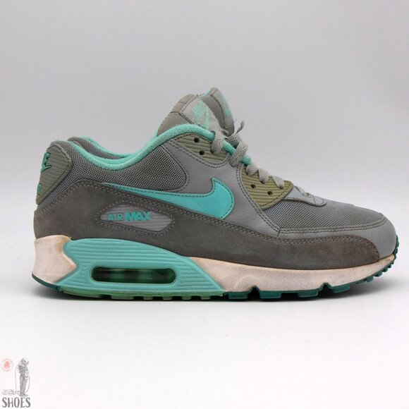 Nike Shoes - Nike Air Max 90 Essential - Women's Size 8.5